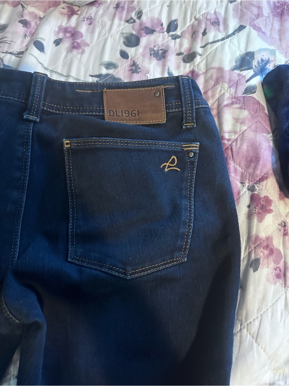 DL1961 Women’s Boot Cut Jeans in Dark Indigo Blue
